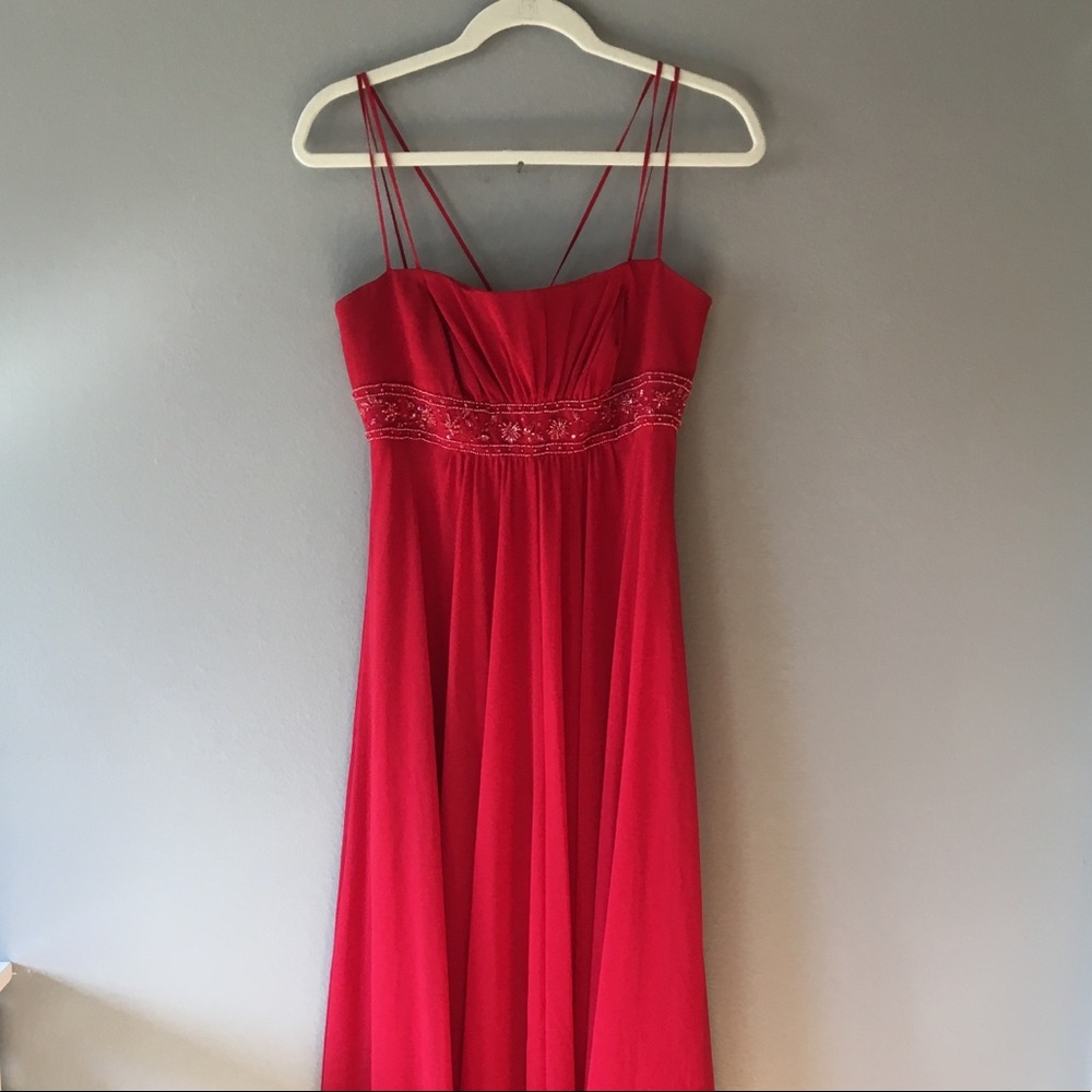 David’s Bridal EUC Wine Bridesmaid/Prom Dress